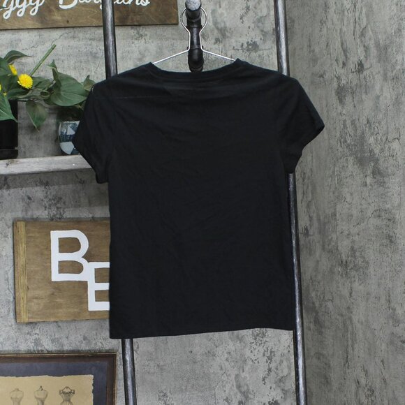 NWT Reebok Womens Small Logo Graphic Pocket Tee HB2321 Black / White XS - Picture 4 of 6